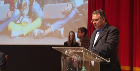 Aumentar impostos não resolve a crise, diz Colombo