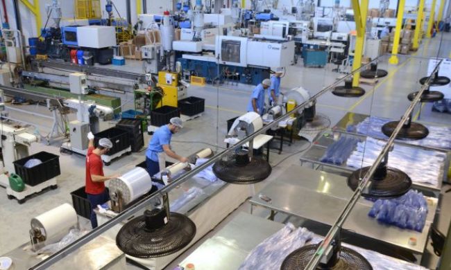 Acima da média nacional, indústria catarinense cresce 10,1% em julho 