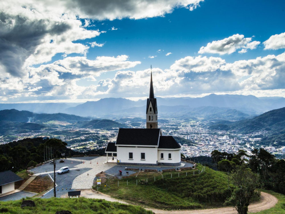 Jaraguá do Sul e Pomerode entre as dez cidades mais hospitaleiras