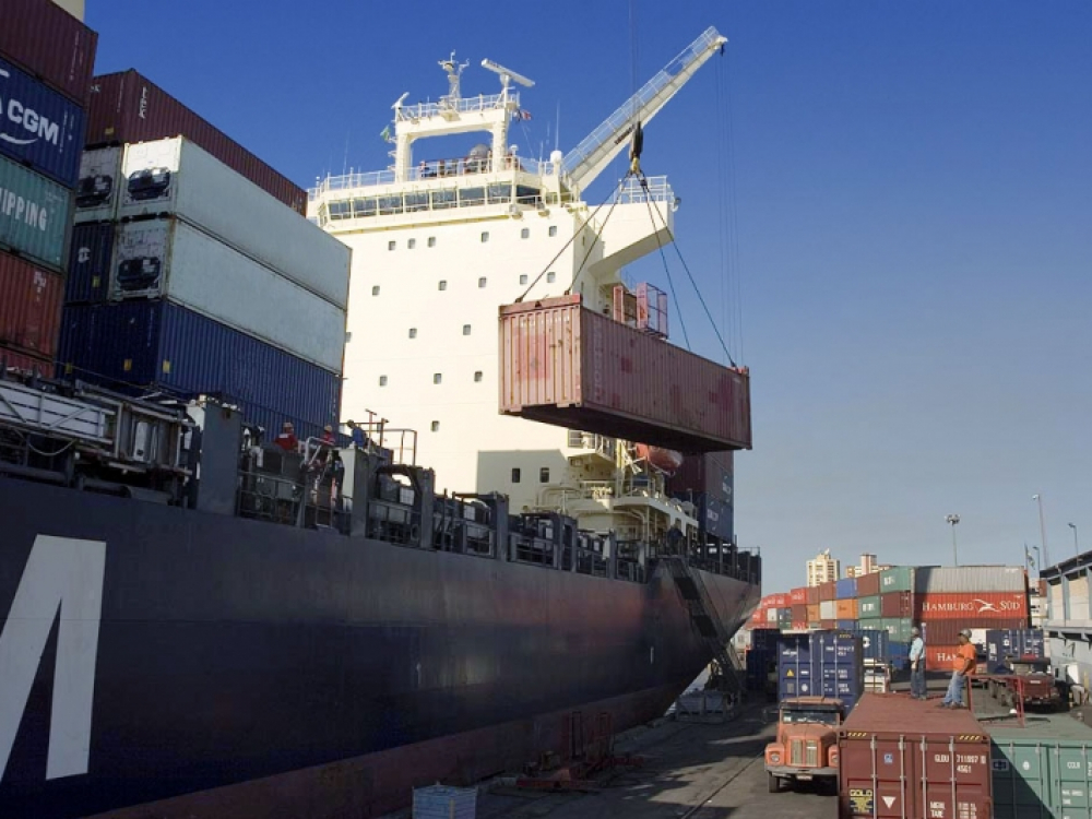 Exportações de outubro em Santa Catarina têm queda de 9,7%