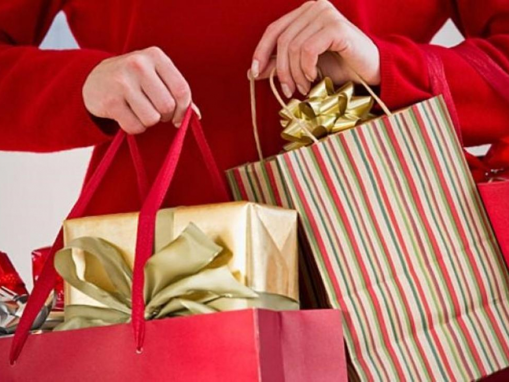 Vendas no Natal devem movimentar R$ 38 bilhões, aponta CNDL