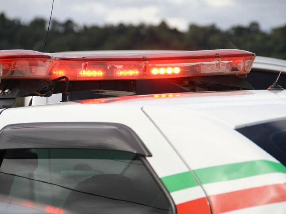 Carro é furtado em plena luz do dia no bairro Garcia 