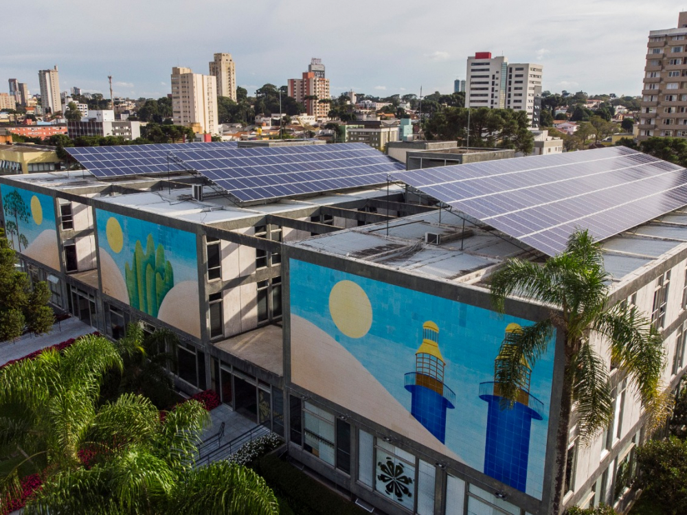 Catarinense Quantum investe em sede em Curitiba