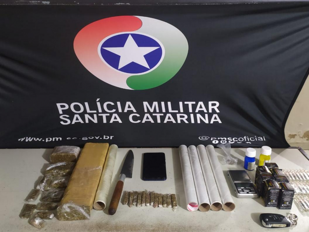 Homem é detido por tráfico de anabolizantes e drogas no bairro Passo Manso