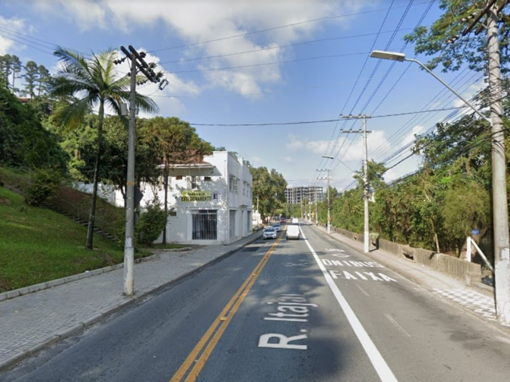 Corredor de ônibus na Rua Itajaí será liberado a partir desta quarta-feira