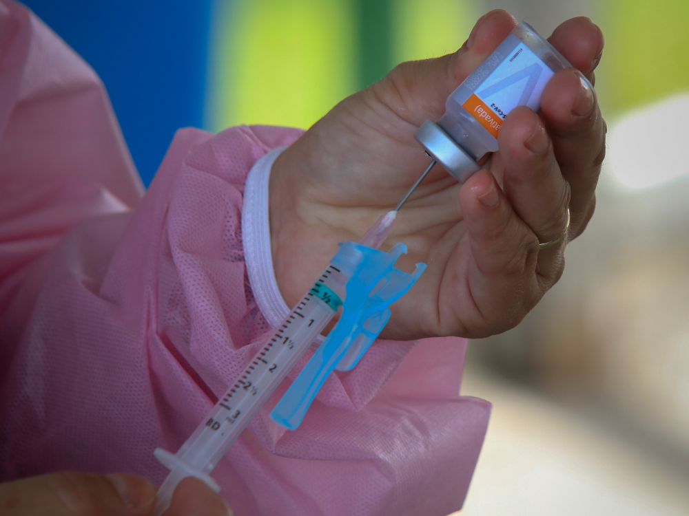 Governo do Estado divulga projeção do Calendário de Vacinação da Covid-19 para toda a população com 18 anos ou mais
