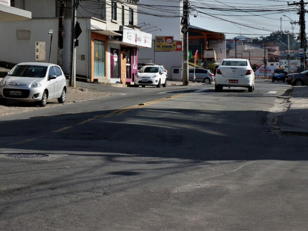 Fresagem da Rua Frei Estanislau Schaette inicia nesta sexta-feira