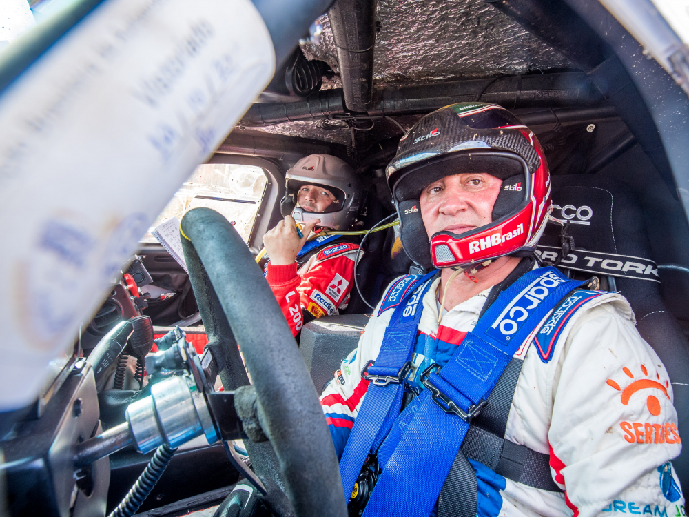 Jornal de Blumenau - Dupla catarinense é campeã do Rally RN 1500 e