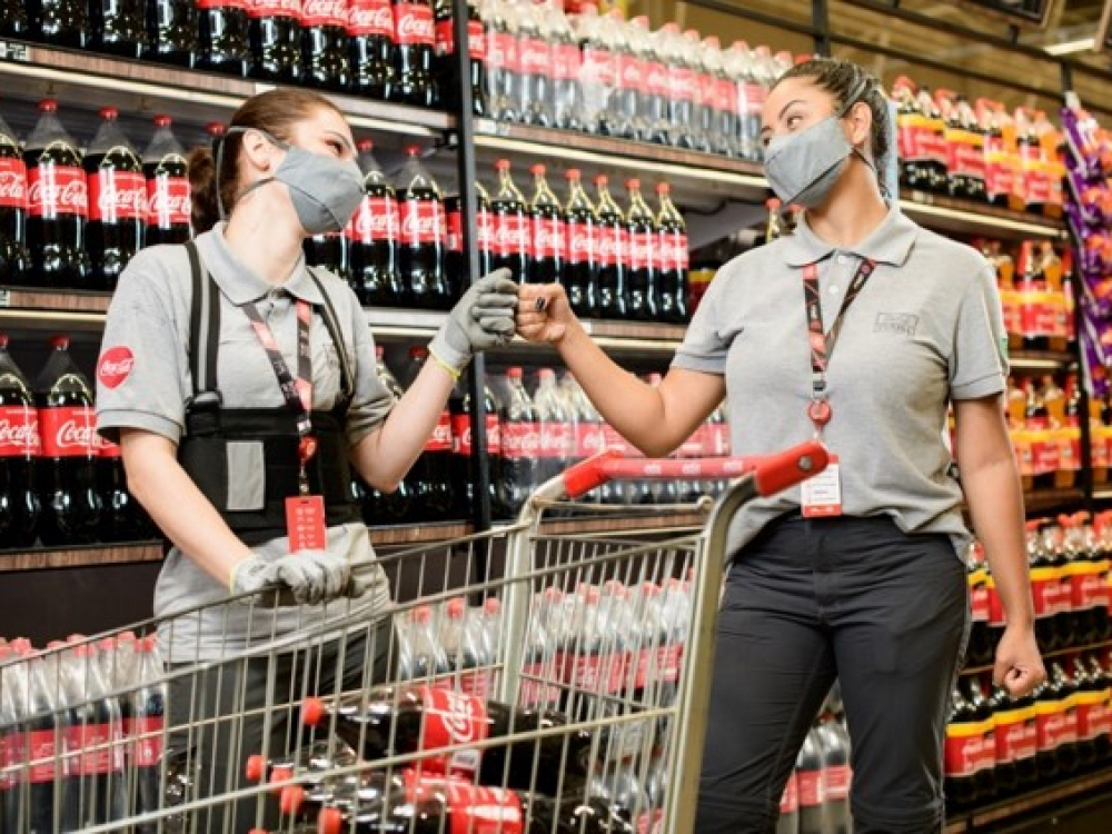 Coca-Cola FEMSA Brasil dá início ao Plano Verão 2022 e tem 203 vagas previstas para SC