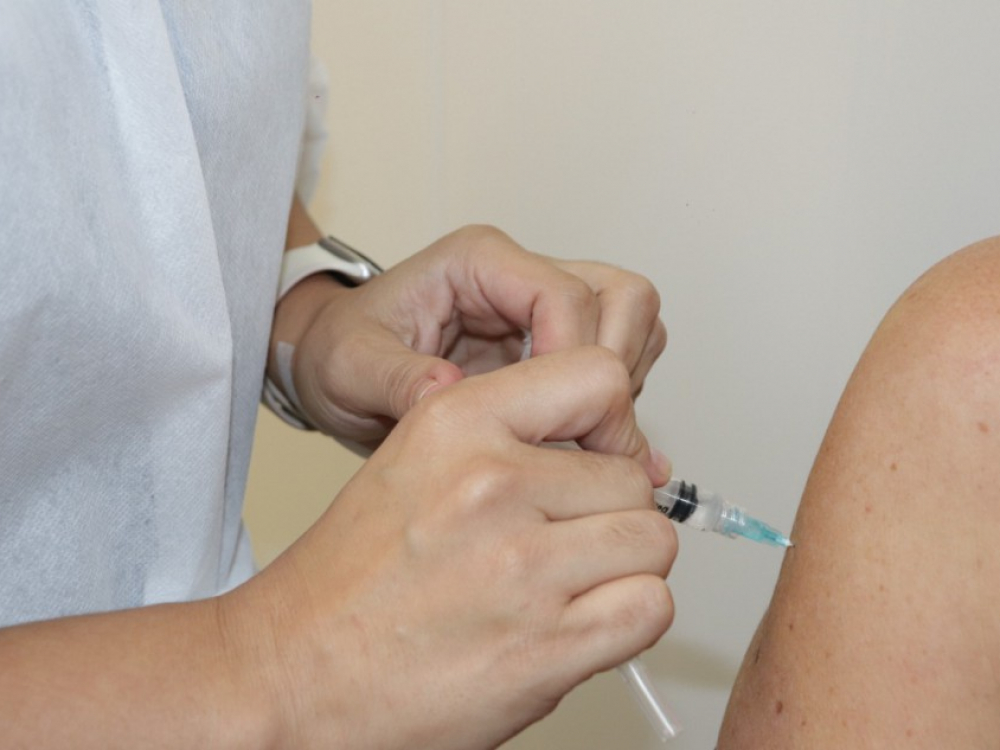Vacina contra a gripe segue sendo aplicada em Blumenau sem necessidade de agendamento