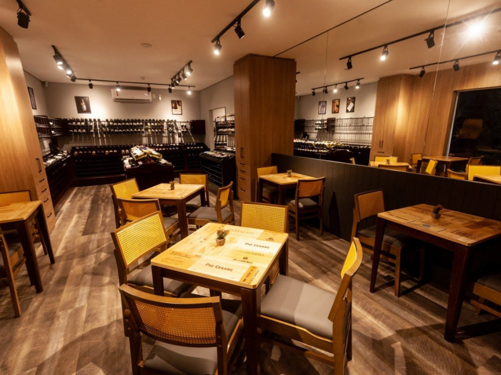 Enoteca Decanter inaugura em Blumenau um wine bar de 350m² e um outlet de vinhos