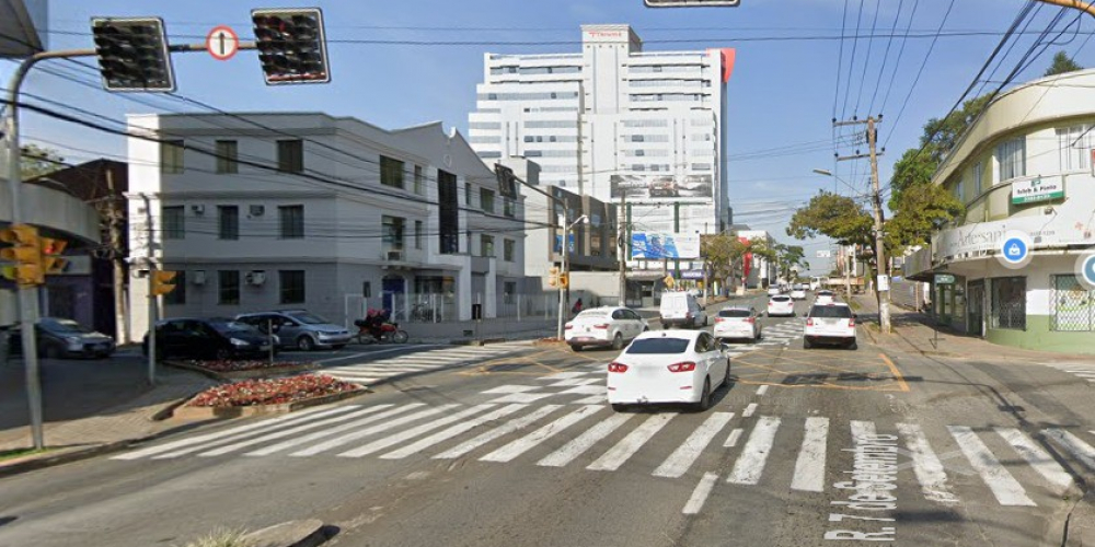 Obras do Samae interferem no trânsito da rua 7 de Setembro neste fim de semana