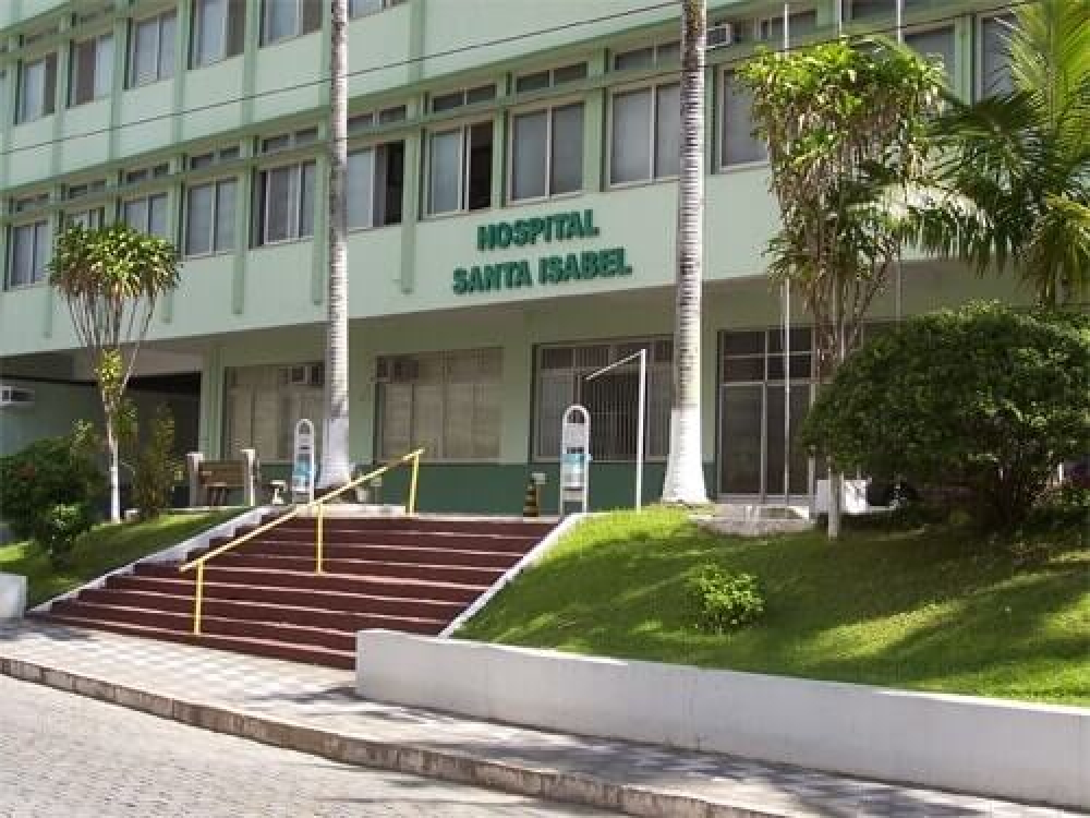 Hospital Santa Isabel, de Blumenau, recebe novo microscópio para cirurgias de alta complexidade
