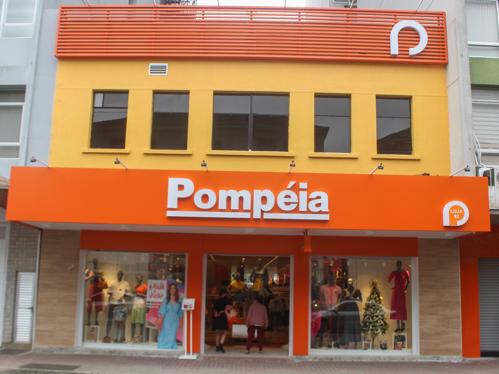 Lojas Pompéia inaugura sua 4ª loja em Santa Catarina, localizada em Blumenau  