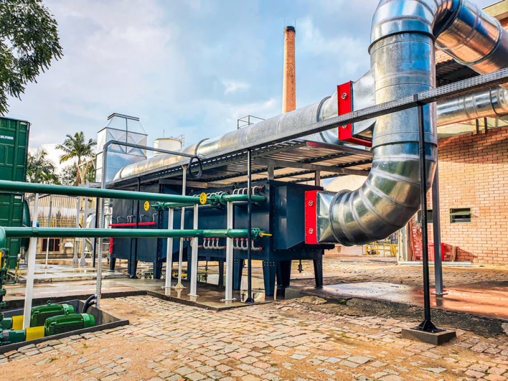 Empresa de Blumenau recicla e reutiliza todo o PVC de sua fábrica