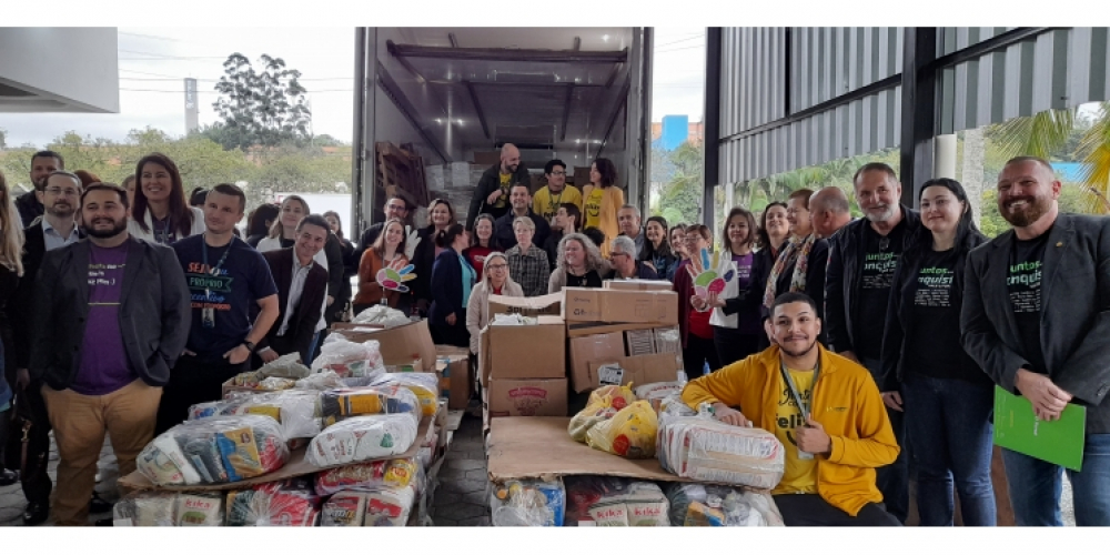 Núcleo de Cooperativas da ACIB entrega 8,8 toneladas de doações ao Banco de Alimentos de Blumenau