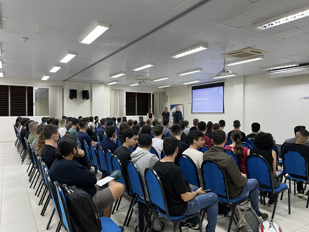 Internet das Coisas foi o tema dominante no 7º Meetup da Blusoft-ACATE