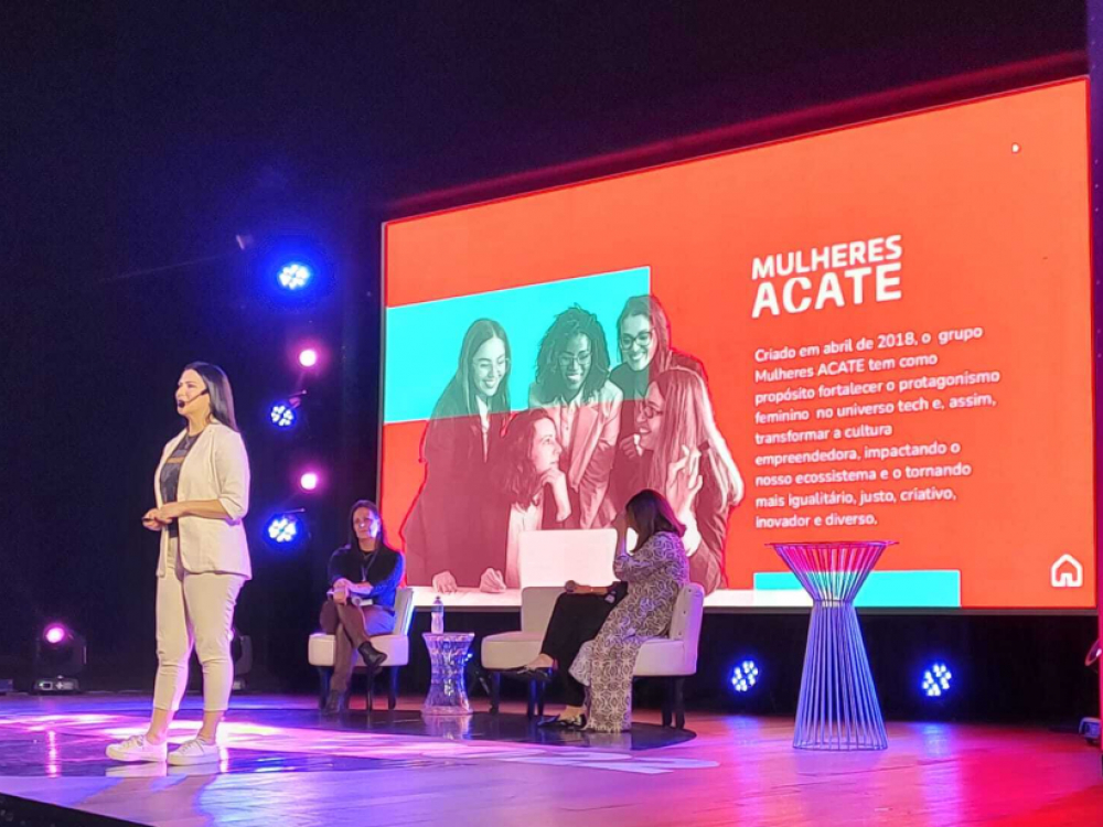 Mulheres conquistam espaço exclusivo no Startup Summit