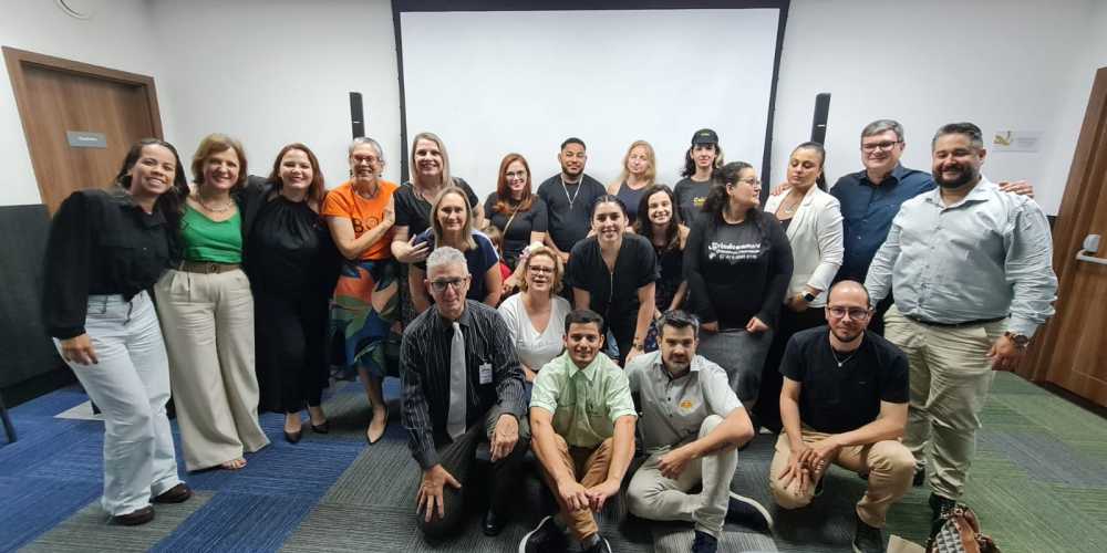 1ª turma do Programa MEI UP de Blumenau recebe certificação