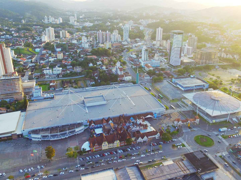 Evento `O que esperar da Febratex 2024` promete insights exclusivos para indústria têxtil