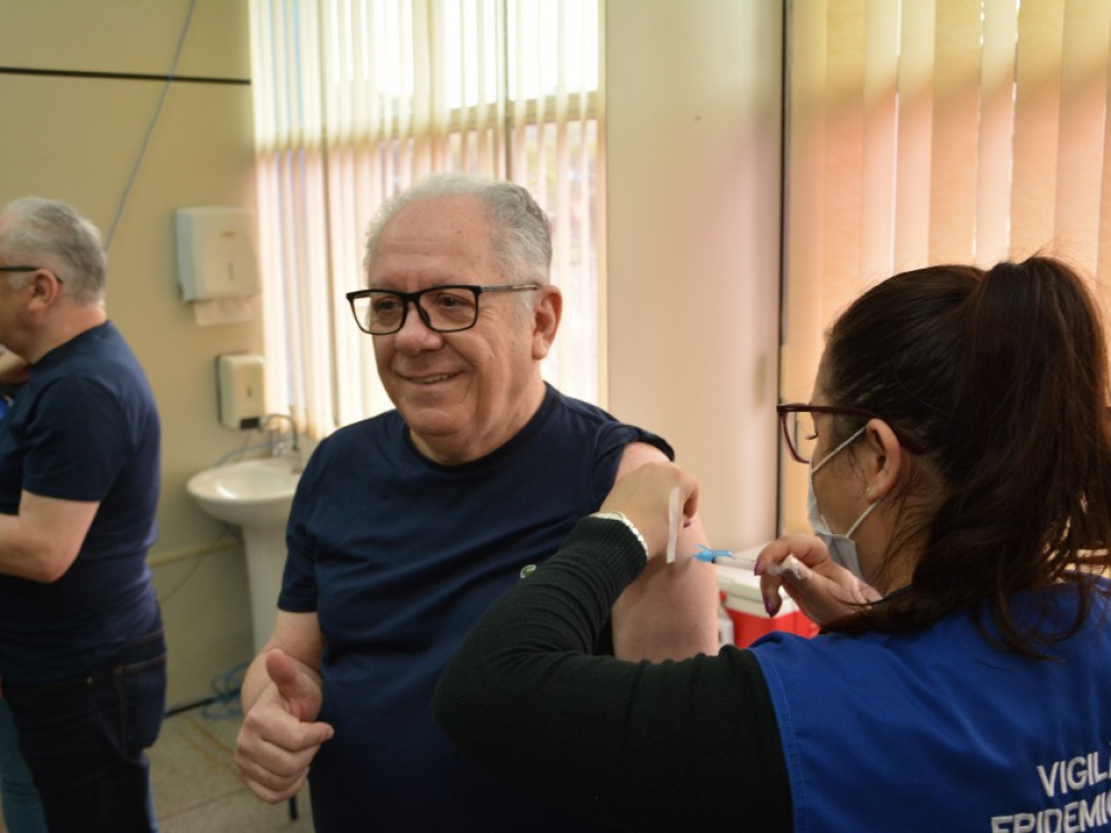 Pró-família lança campanha de vacinação de idosos contra Influenza