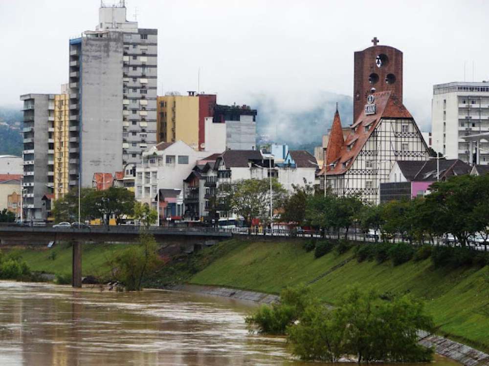 Confira a previsão do tempo para este final de semana em Blumenau 