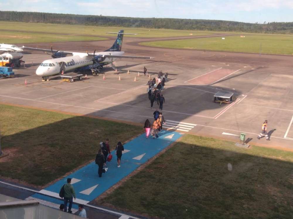 Com voos emergenciais, aeroportos registram aumento na movimentação de passageiros