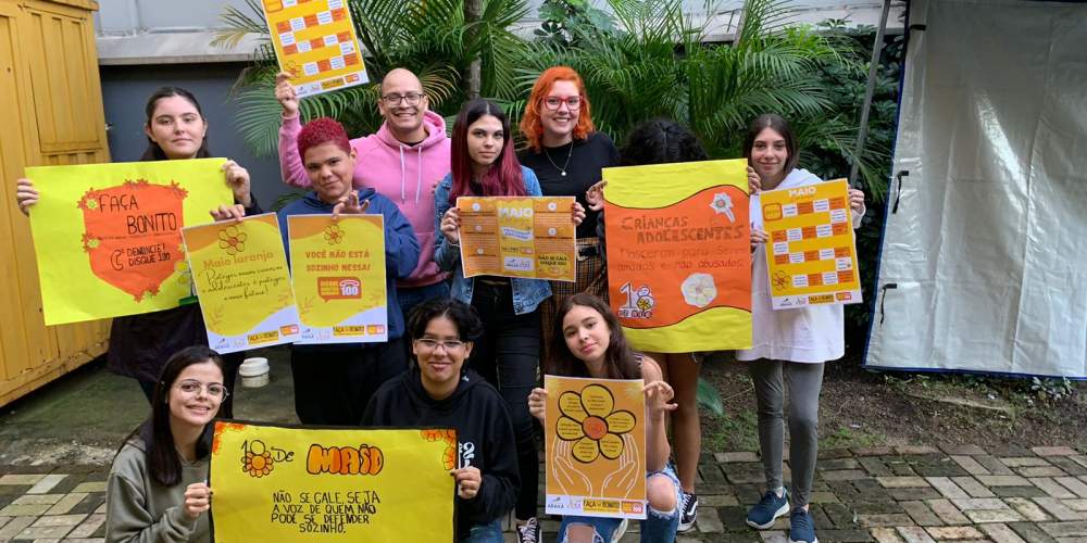 Adolescentes de Itapema criam jogo de prevenção ao abuso sexual e disponibilizam à comunidade