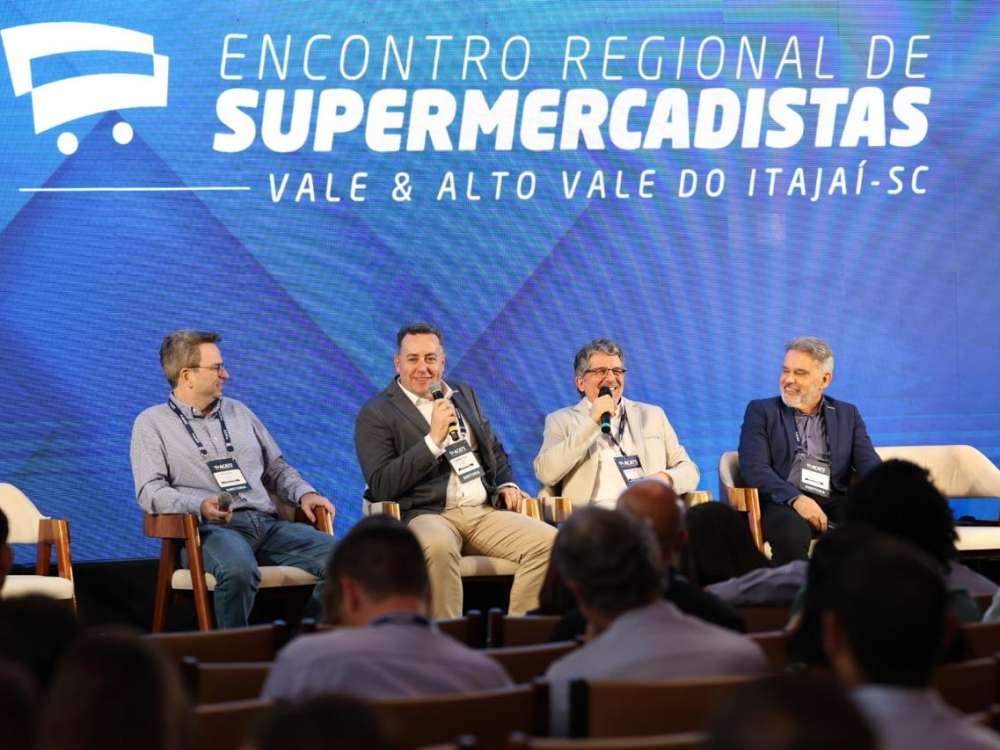 Encontro Regional da Acats com foco em capacitação no varejo reúne empresários em Blumenau
