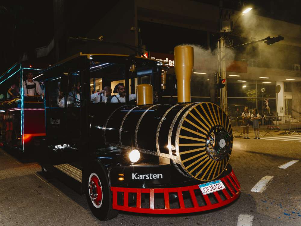 Karsten reforça suas raízes históricas como patrocinadora na 39ª Oktoberfest Blumenau