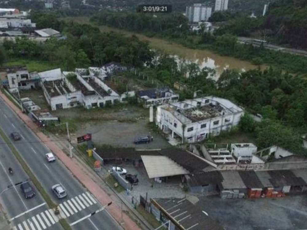 Terreno da Cristal Blumenau é vendido por mais de R$ 5 milhões em leilão