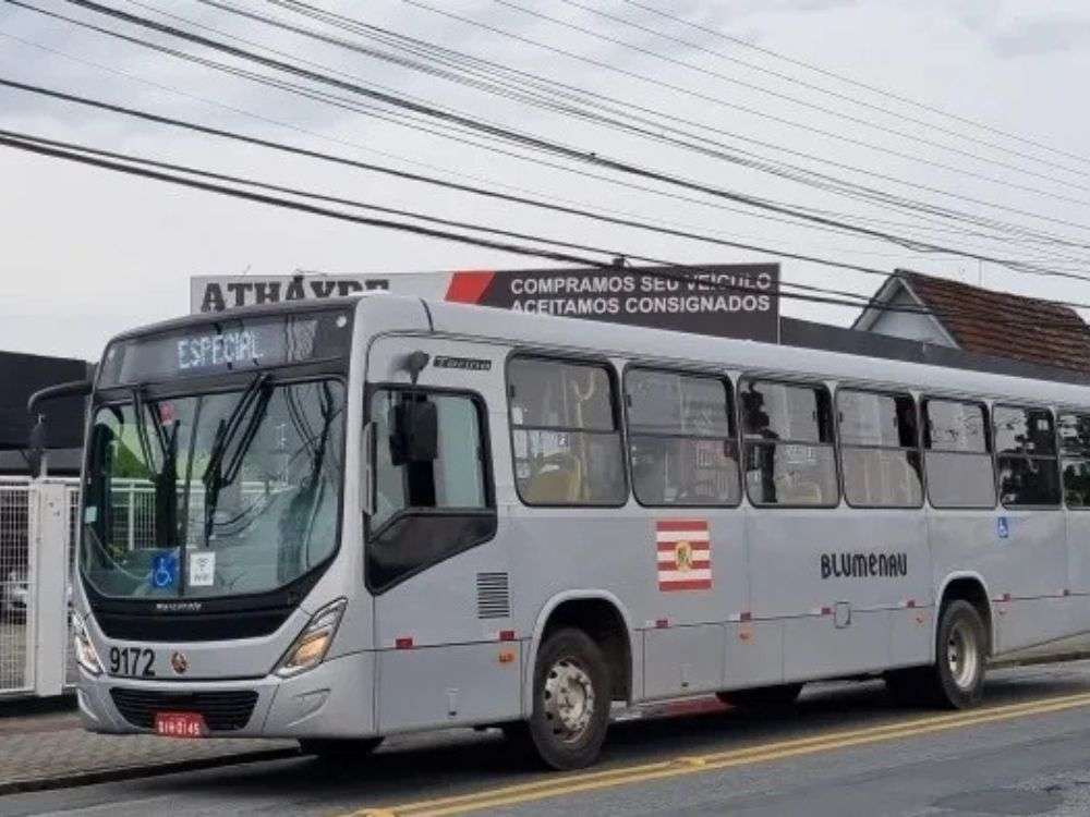 Alterações em horários de três linhas do transporte coletivo de Blumenau
