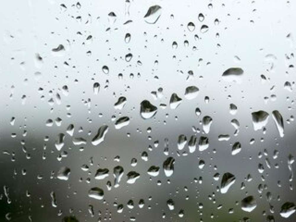 Domingo permanece com tempo instável, com chance de chuva intensa em Blumenau 