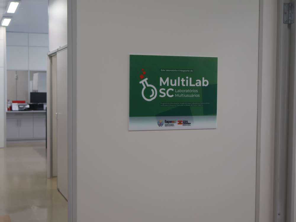 Santa Catarina inaugura laboratório de IA com investimento de R$ 2,2 milhões