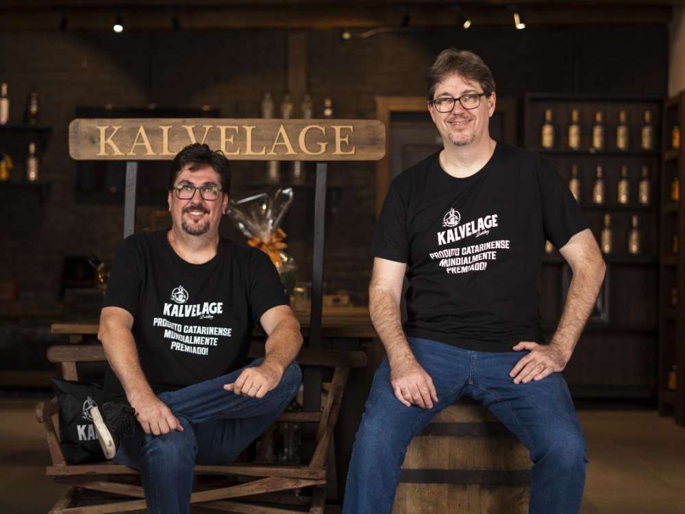 Destilaria catarinense Kalvelage conquista dois prêmios Double Gold nos EUA