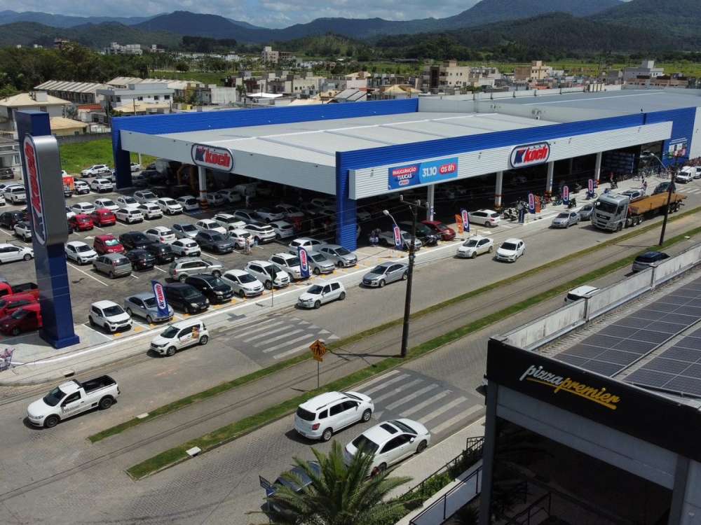 Grupo Koch abre 180 novas vagas em Tijucas
