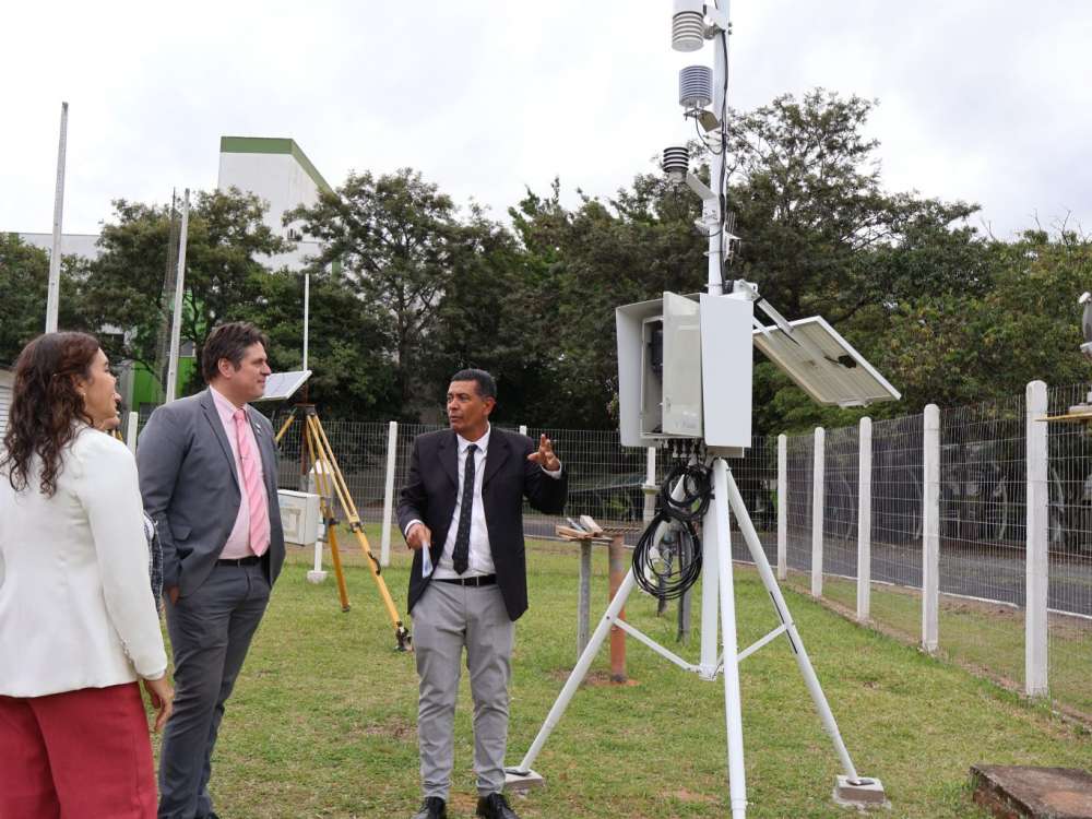 Estrutura pioneira no Brasil para monitoramento e previsão de eventos climáticos é montada em Santa Catarina
