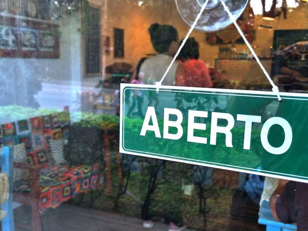 Tempo médio para registro de empresas cai pela metade em Santa Catarina