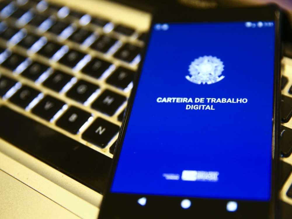Indústria de SC gera 40,3 mil empregos no ano até maio