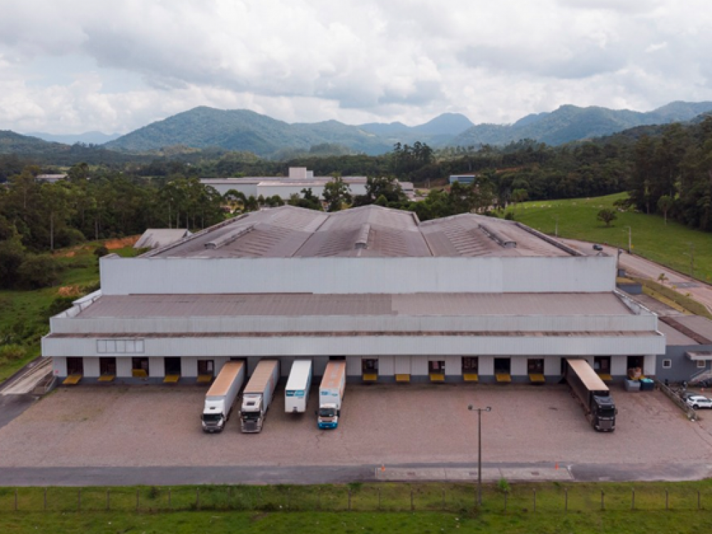Viveo investe R$ 60 milhões em fábrica de lenços umedecidos em Blumenau
