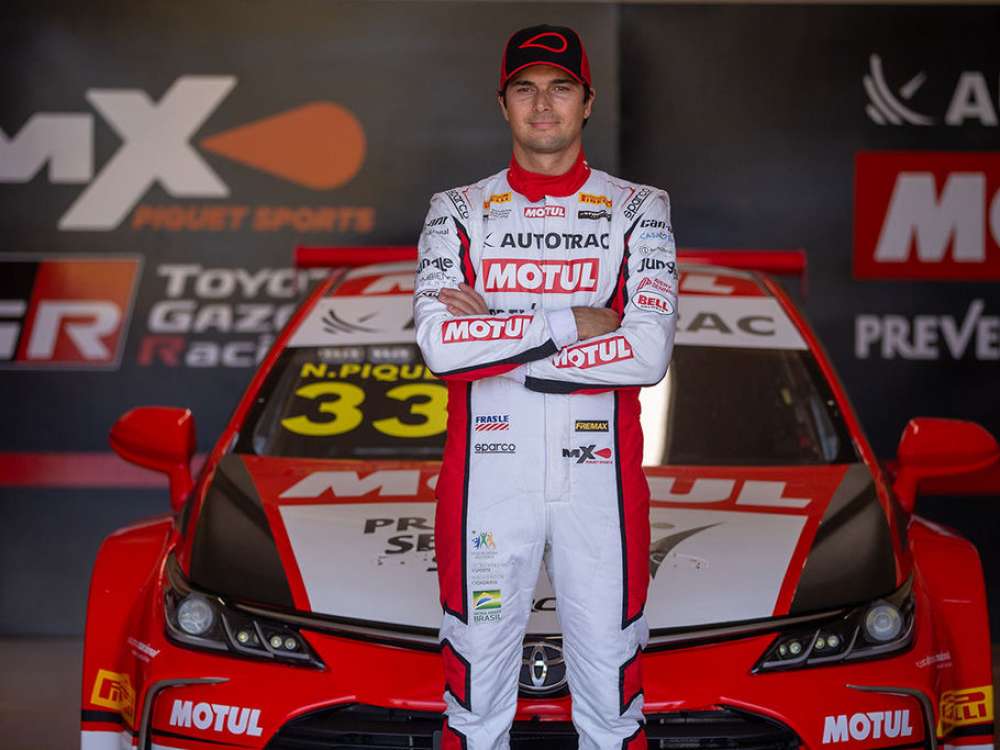 Road Show da Motul no Sul acontece nesta terça (8), com o piloto Nelson Piquet Jr.