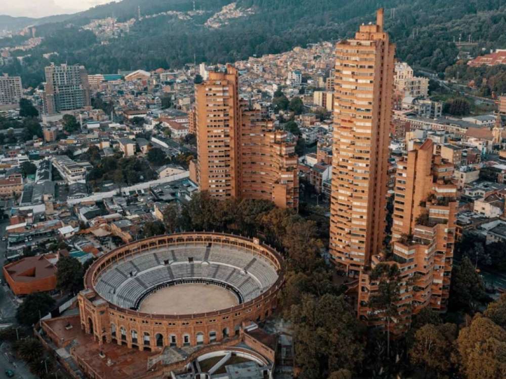 Indústrias de SC participam de rodadas de negócio na Colômbia nesta terça