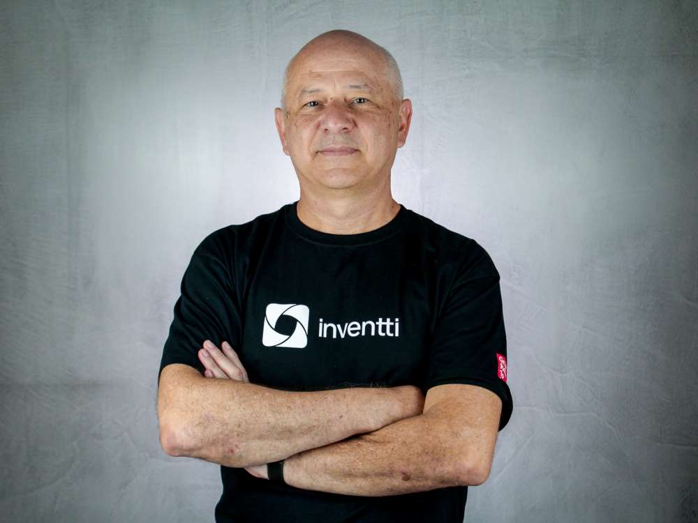 Inventti vira case mundial no IBM TechXchange com projeto de dados fiscais