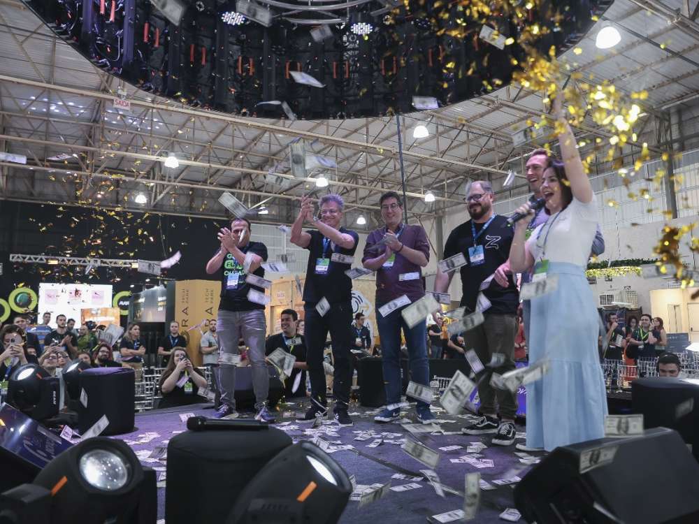 Batalha de Startups promete agitar a ExpoInovação 2025 com prêmio de R$ 10 mil e acesso a investidores