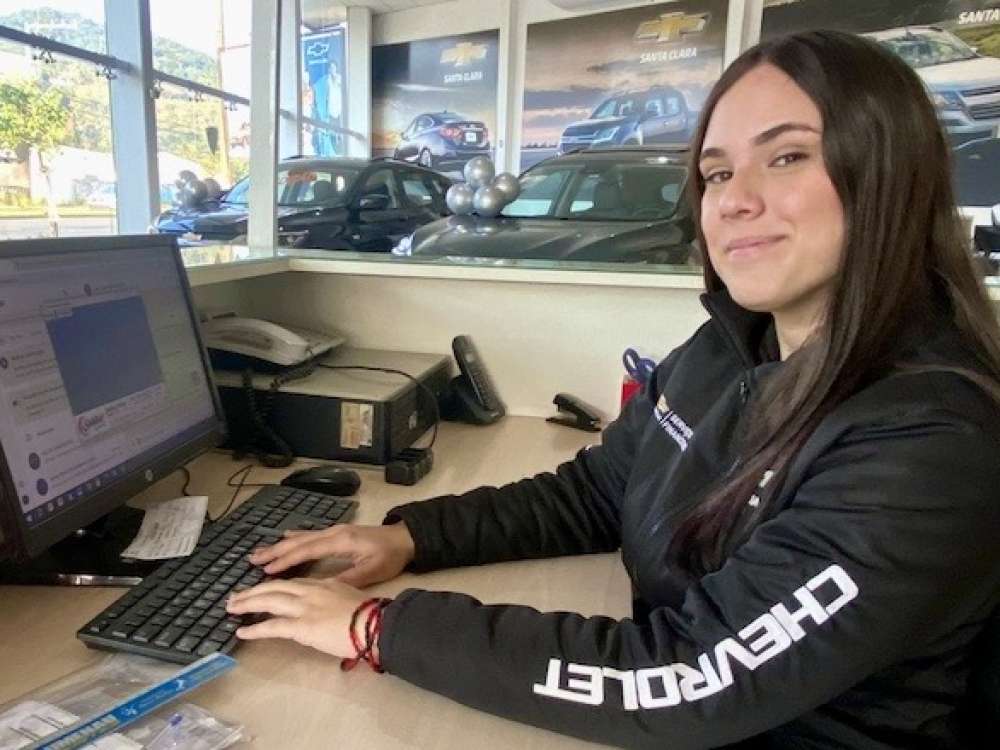 Novos Caminhos alcança 68% de inserção de jovens em empregos no Vale do Itajaí