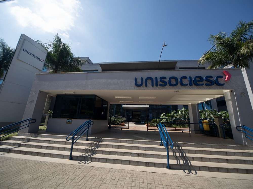 UniSociesc lança programa “Vivência Premiada” com bolsas para pessoas com 50 anos ou mais