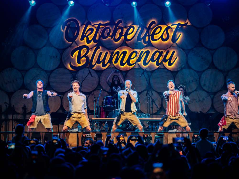voXXclub é atração confirmada na 40ª Oktoberfest Blumenau