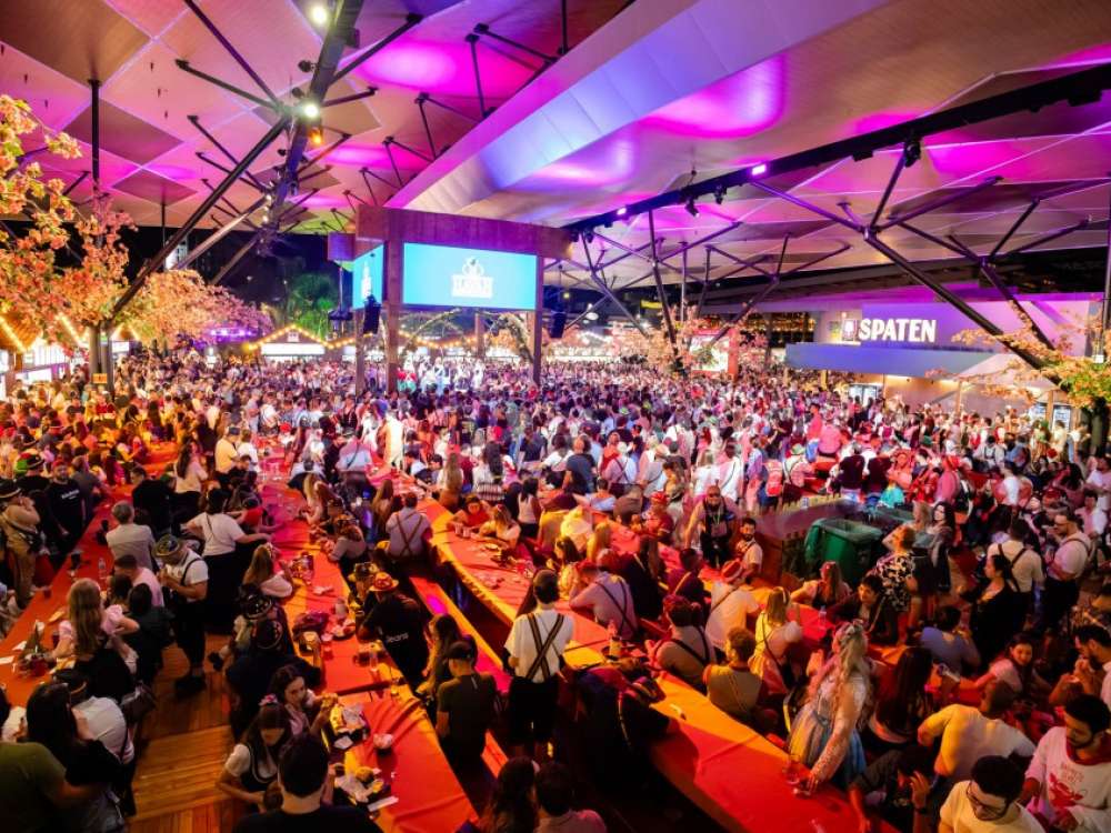 Ingressos para a 40ª Oktoberfest Blumenau começam a ser vendidos nesta terça-feira, dia 12
