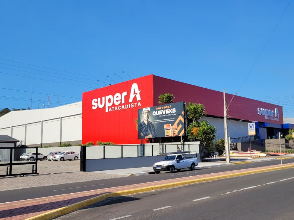 Super A amplia presença em Santa Catarina e chega a Araranguá