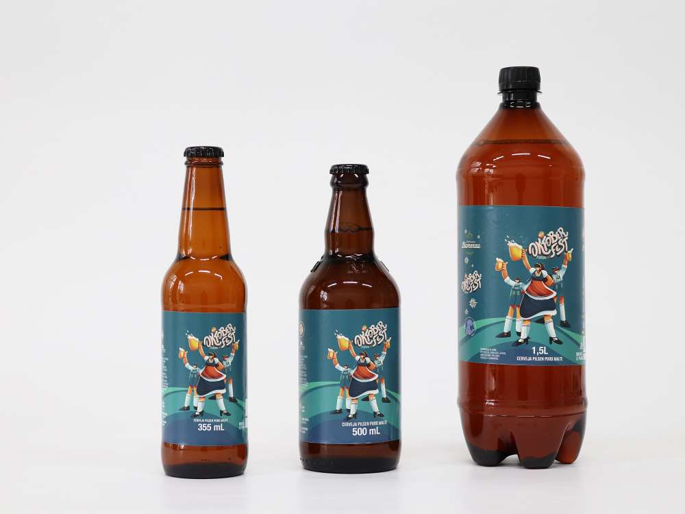 Cervejaria Blumenau irá produzir rótulo licenciado da Oktoberfest Blumenau